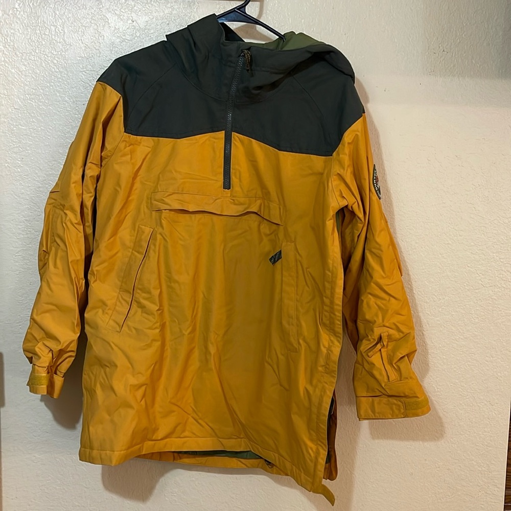 Burton boys XL pullover